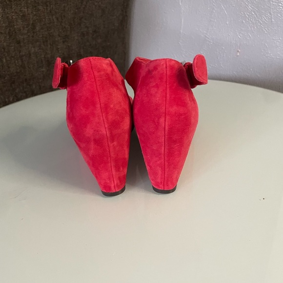 Red wedges with ankle strap - Picture 5 of 5